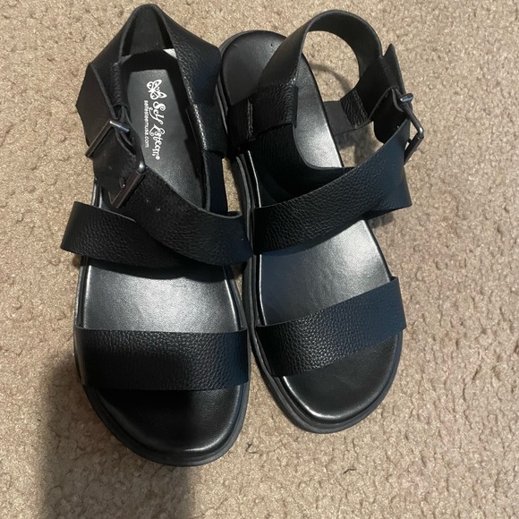 SELF ESTEEM SANDALS - Picture 2 of 7